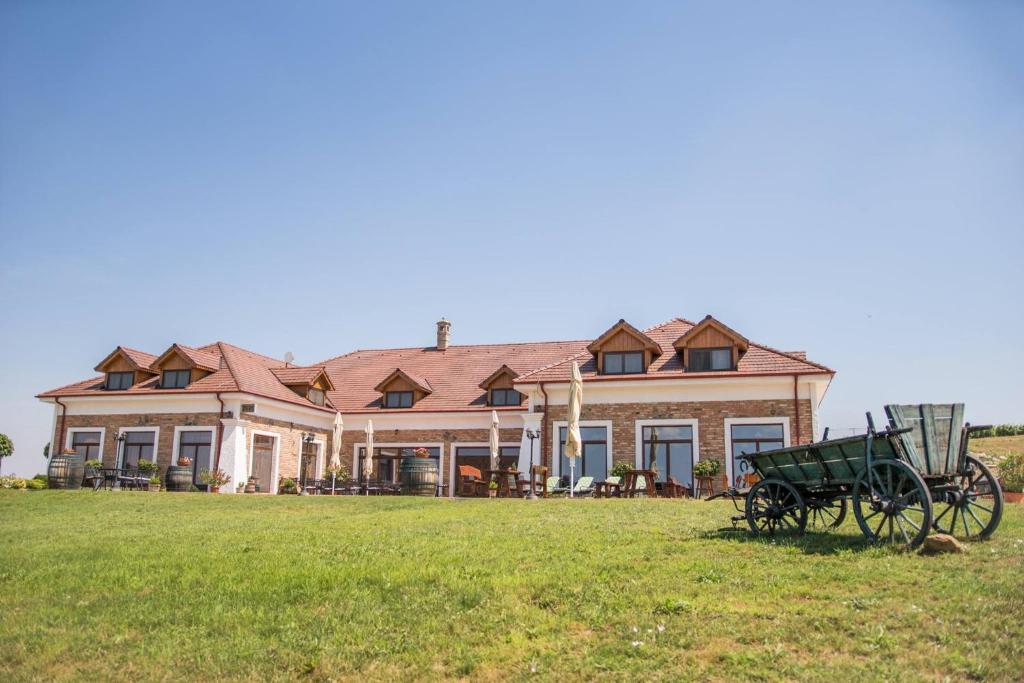2026 Photo 1